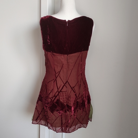 Veronika Maine contrast colour lining velvet sheer tunic - Picture 7 of 11